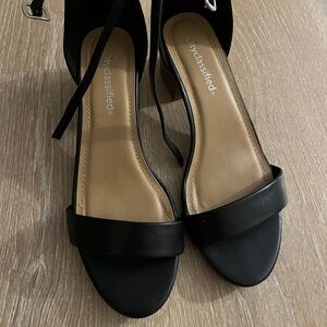 Black heels women